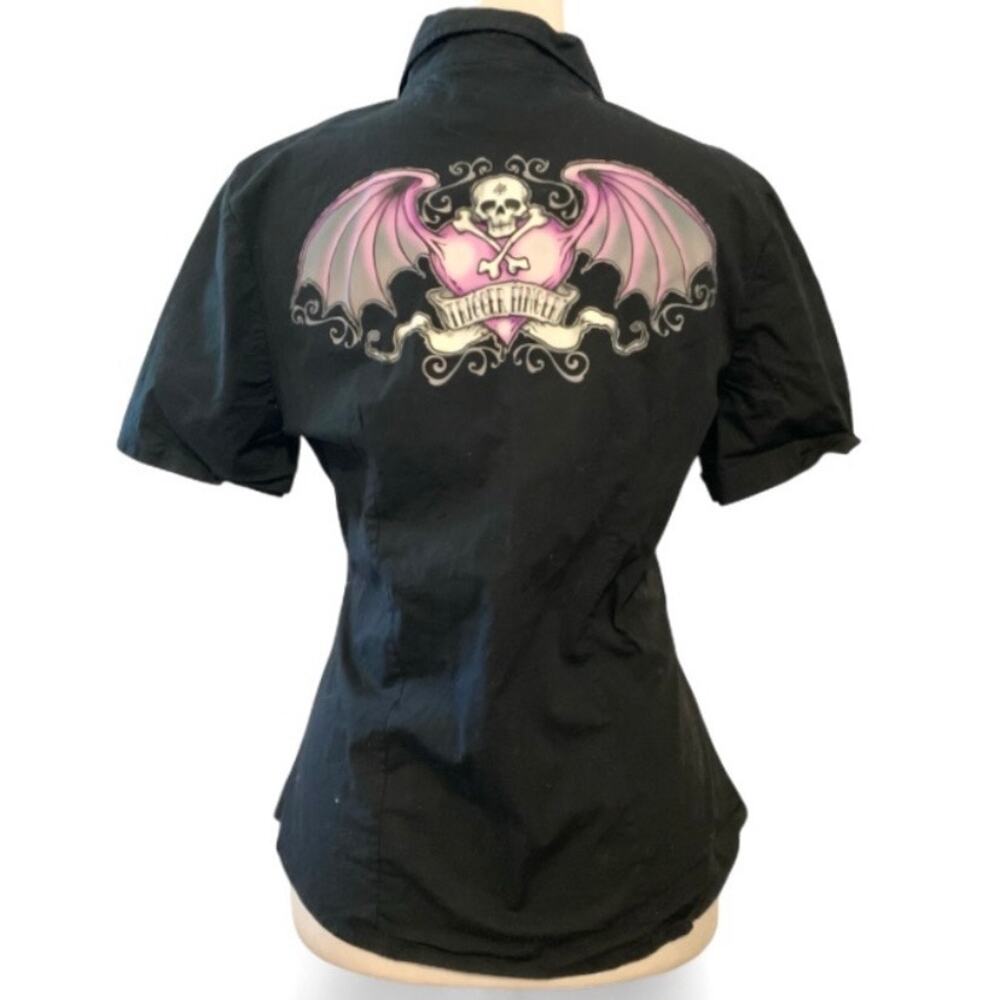 Trigger Finger Lucky Thirteen Y2K Bat Wing Skull Heart Button Up Top Size M
